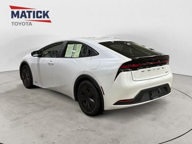 2023 Toyota Prius LE