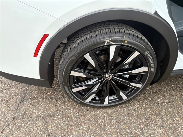 2026 Toyota Crown Platinum