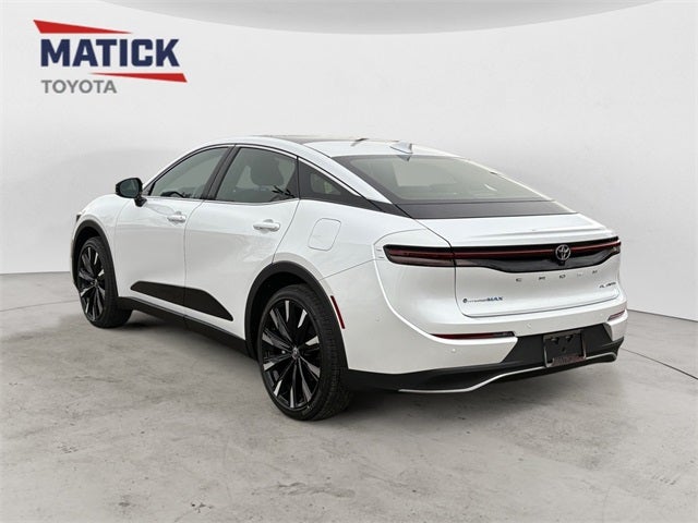 2026 Toyota Crown Platinum