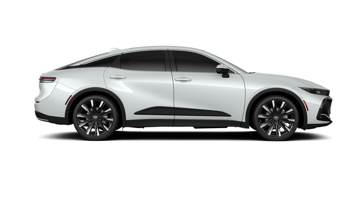 2026 Toyota Crown Platinum