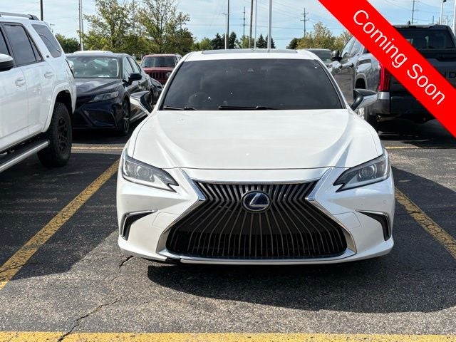 2019 Lexus ES 300h