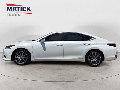 2019 Lexus ES 300h