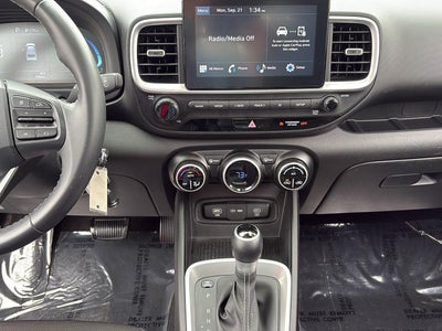 2023 Hyundai Venue SEL