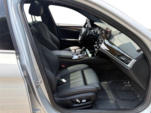 2019 BMW 5 Series 530i