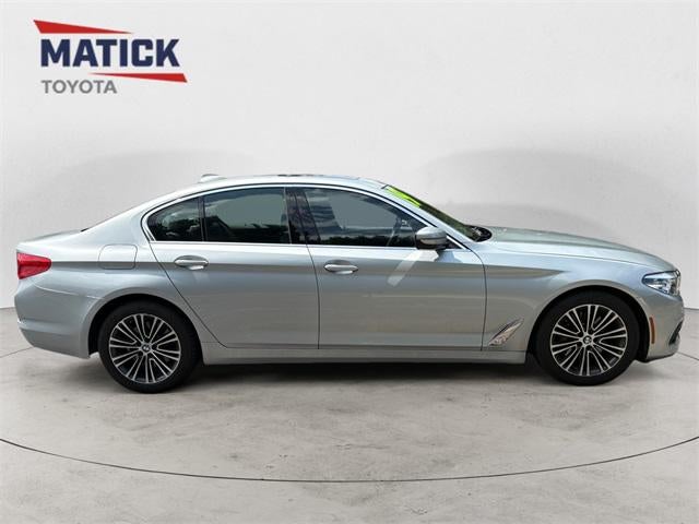 2019 BMW 5 Series 530i